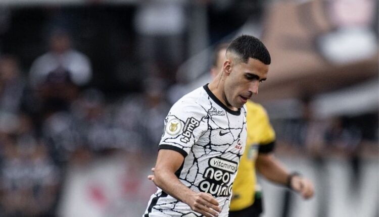 Corinthians e Inter negociam o volante Gabriel