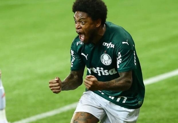 Palmeiras rescinde com Luiz Adriano e jogador deve ir pra Liga Turca