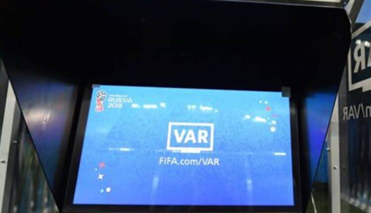 VAR FIFA