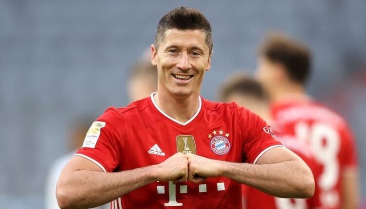 Robert Lewandowski recebeu o prêmio de Lenda da Bundesliga e comentou sobre seu sucessor no Bayern de Munique. Jogador não econimizou nas palavras