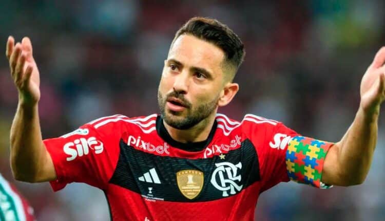 Everton Ribeiro