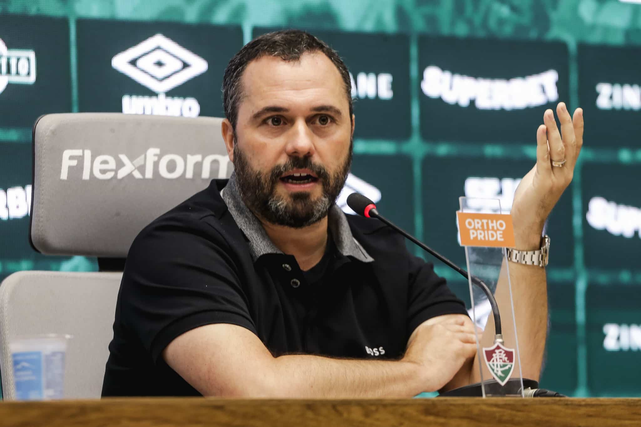 Mário Bittencourt, presidente do Fluminense. Clube carioca está próximo de ser vendido para uma SAF do mundo árabe